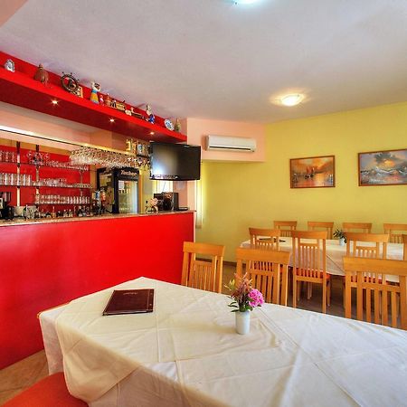 Villa D&I Vodice Bagian luar foto