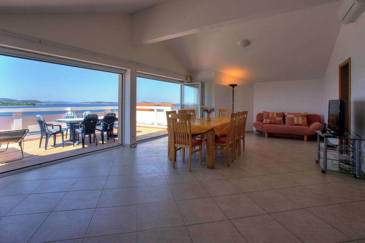Villa D&I Vodice Ruang foto